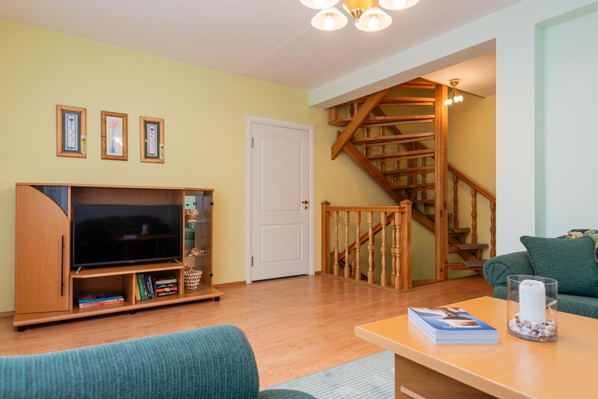 פלאנגה Family Inn Cottage With Terrace מראה חיצוני תמונה
