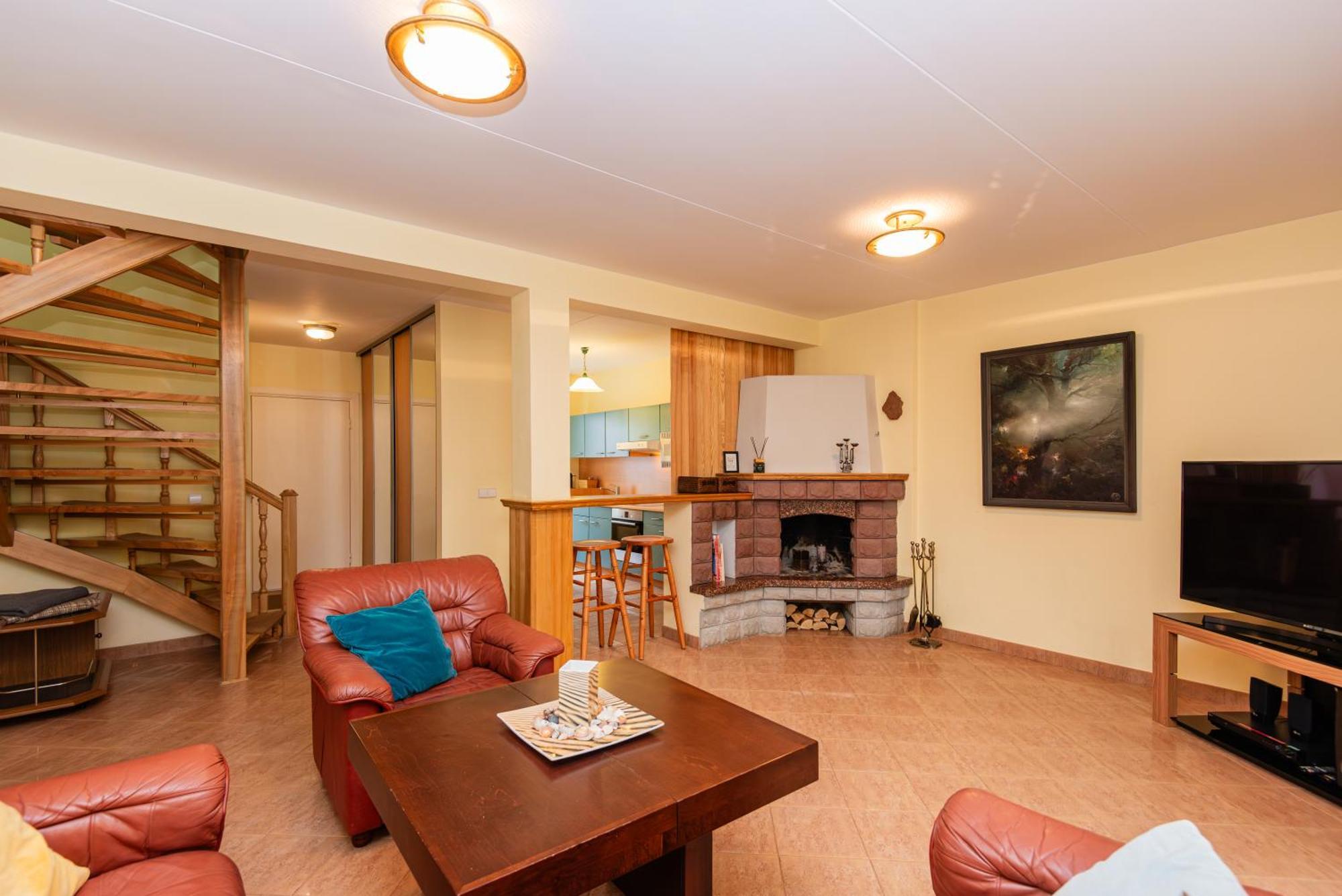 פלאנגה Family Inn Cottage With Terrace מראה חיצוני תמונה
